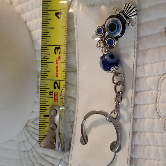 Owl Keychain in silvertone and blue - Picture 2 of 2